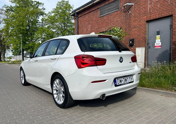 BMW Seria 1 cena 66500 przebieg: 98600, rok produkcji 2016 z Wrocław małe 379